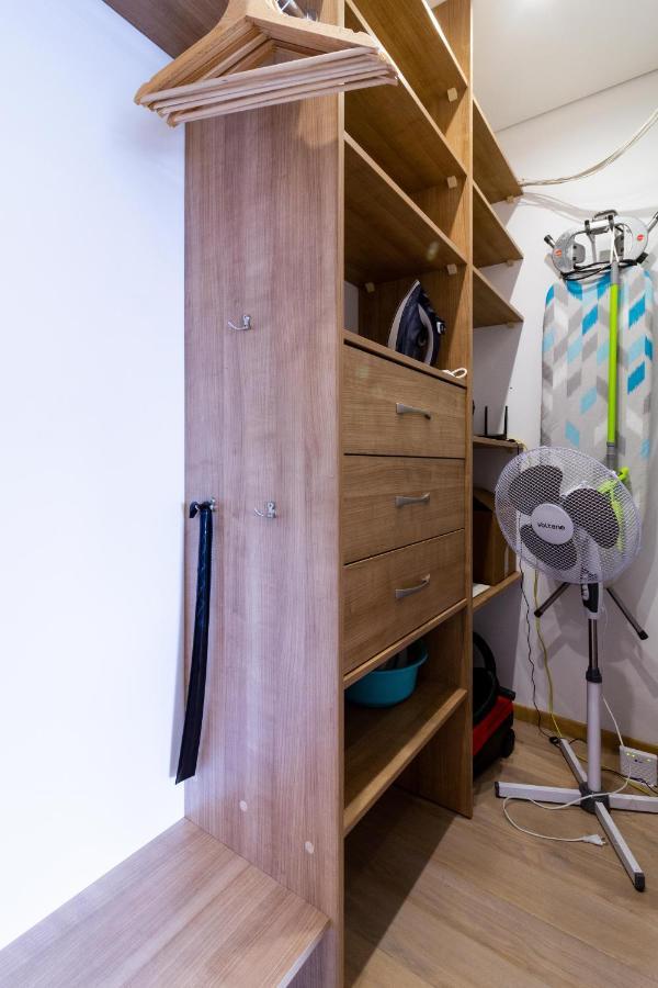Cohost I Sunny Center Apt, Covered Parking, Balcony & Self Check-In Каунас Екстериор снимка